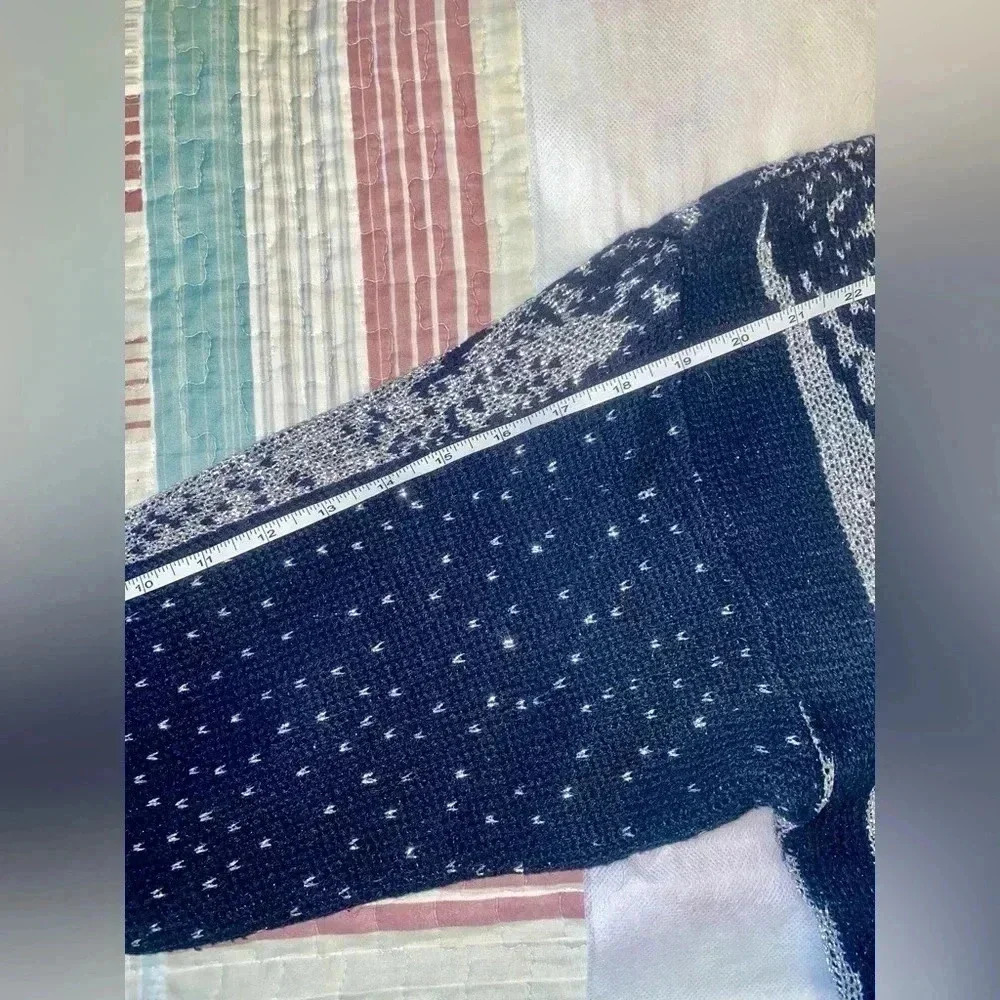 Vintage Sweater made in Israel 🇮🇱 - Picture 5 of 9